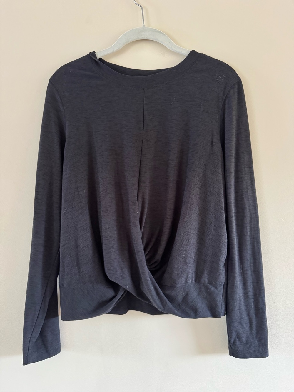 Old Navy Twist-Hem Long Sleeve Top - Black